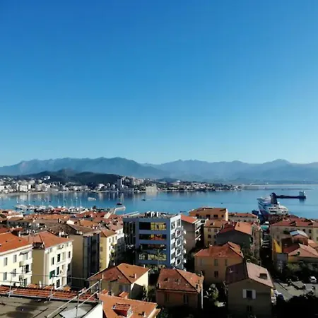Apartment Centre Avec Vue Magnifique Sur Le Golfe D'ajaccio; Parking Prive. *